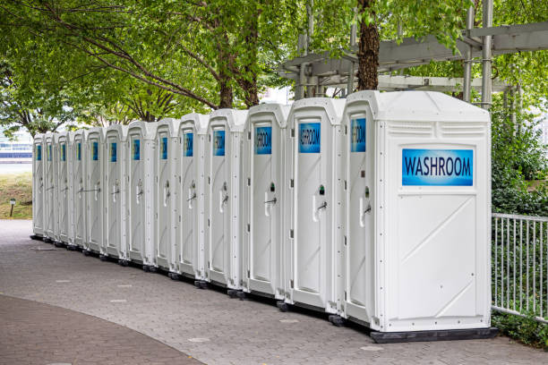 Porta potty delivery and setup in Amory, MS